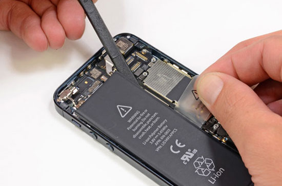 Если iPhone не заряжается - как узнать причину проблемы